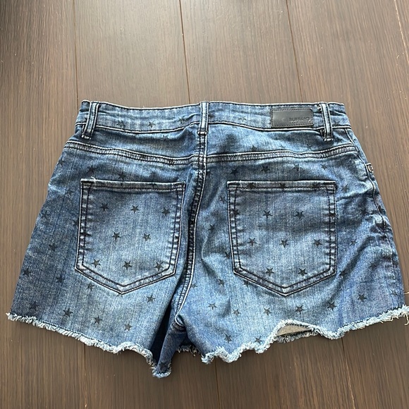 Buffalo high rise stretch short with stars size 25 - Picture 2 of 4